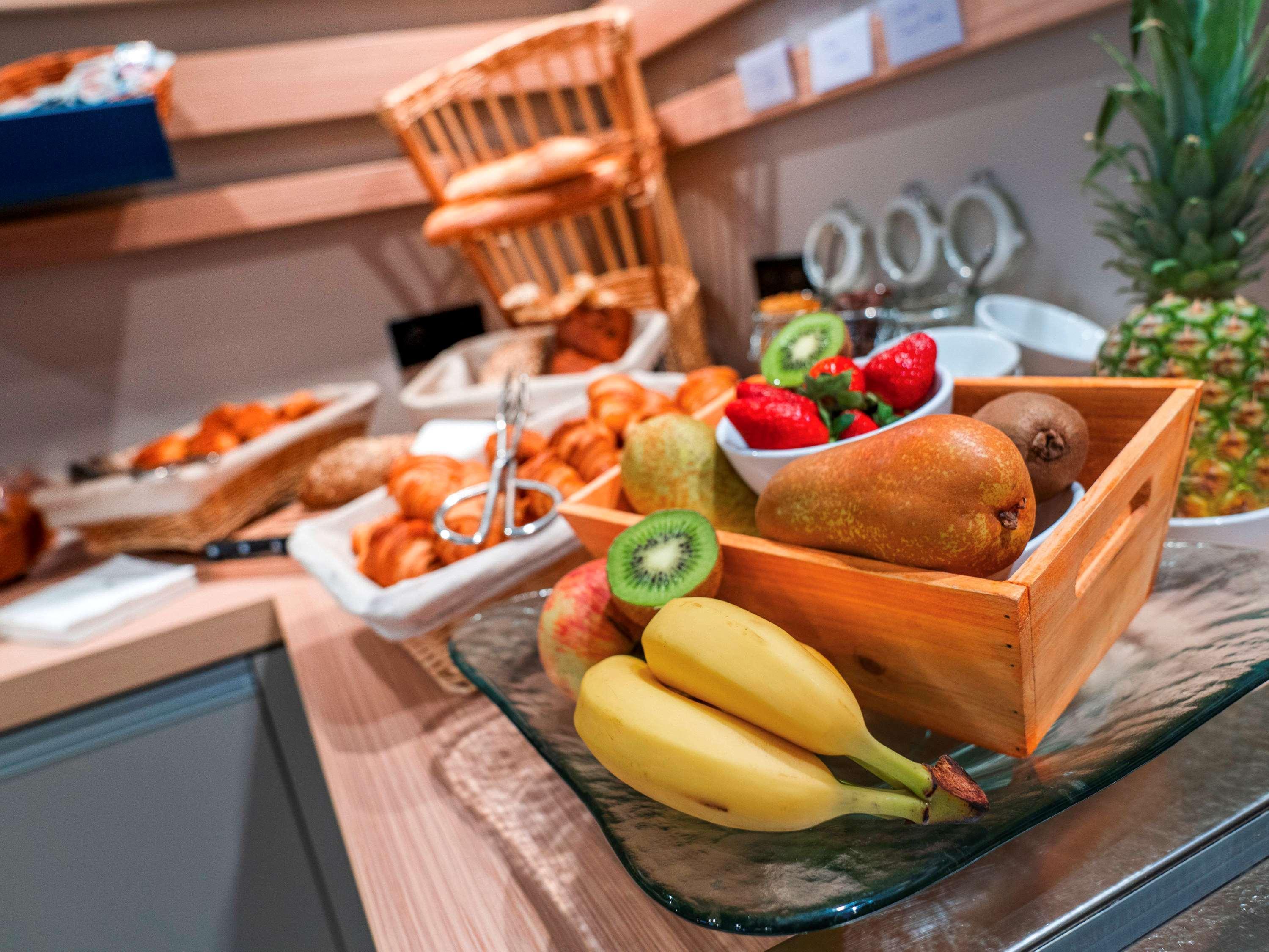 Ibis Styles Clamart Gare Grand Paris エクステリア 写真