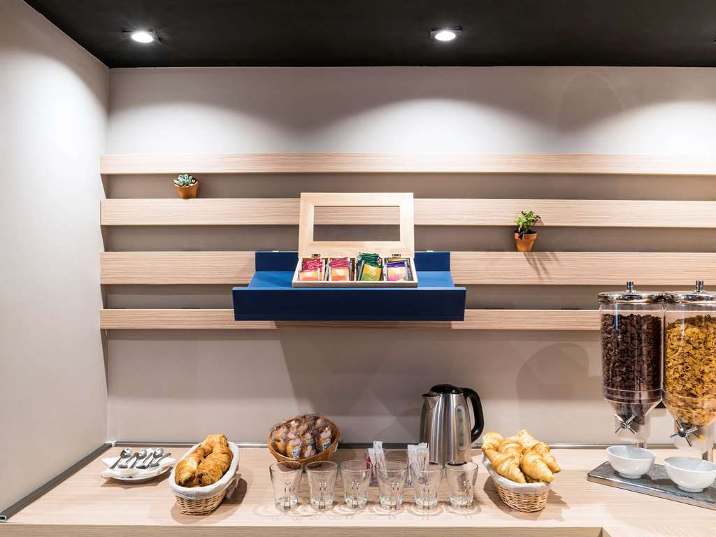 Ibis Styles Clamart Gare Grand Paris レストラン 写真